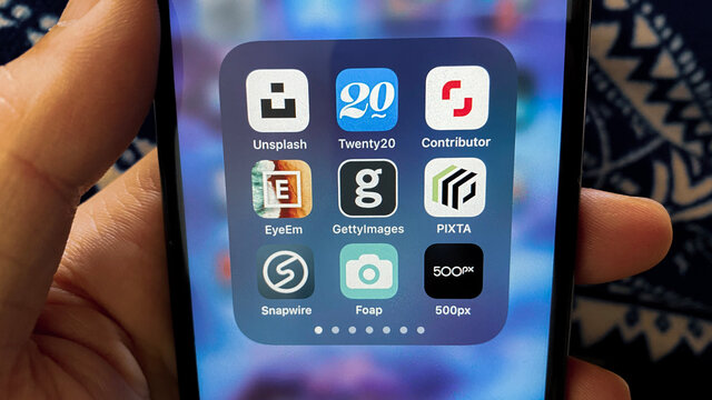Stock Photography Apps On IPhone. Unsplash,Twenty20,Shutterstock,EyeEm,Getty Images,PIXTA,Snapwire,Foap,500px - Apr 2021 / Japan