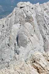 Montagna italiana sentieri rocce veduta campo imperatore abruzzo