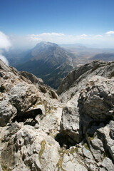 montagna italiana abruzzo gran sasso veduta sentieri lago 