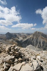 montagna italiana abruzzo gran sasso veduta sentieri lago 