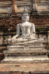 Fototapeta premium Wat Yai Chai Mongkol the important historical temple and there are outstanding architecture pagodas that one of the popular temples in Ayutthaya Thailand