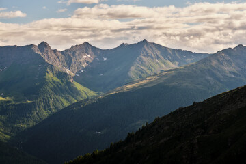 Fototapeta premium Scenic view of mountains during a beautiful day in Trentino