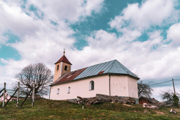 Obraz premium Small church in the village, Karlovac, Croatia