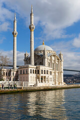 Fototapeta na wymiar Turkey. Istanbul. Ortakoy Mosque. An architectural monument on the shore of the Bosphorus Strait.