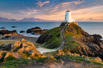 Llanddwyn (Tŵr Mawr, meaning "great tower" in Welsh) lighthouse on Anglesey, Wales - Powered by Adobe