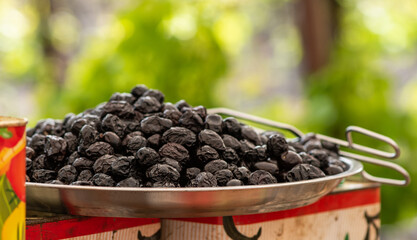 Pile of black pickled olives