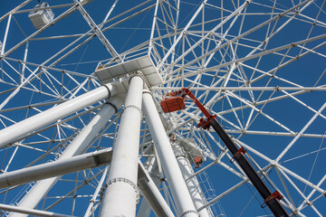  Construction of the Ferris wheel 65 meters