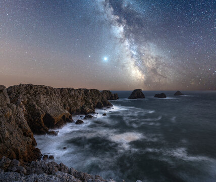 Long exposure of the Milky Way above the cape of Pen Hir, Brittany, France