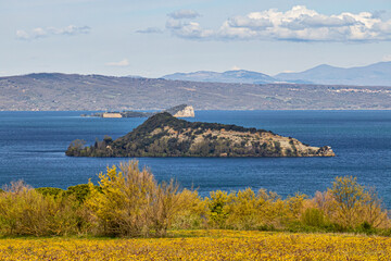 Le isole del lago di Bolsena