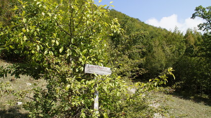 Vista percorrendo il sentiero 105 sul monte strega
