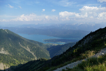 Obraz premium Scenic landscape panorama Martinskopf mountain and lake Walchensee in Bavaria, Germany