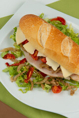 Panino Farcito con Prosciutto Cotto