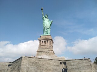 Fototapeta na wymiar the statue of liberty
