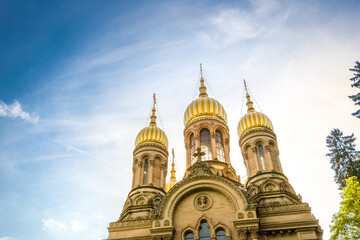 Fototapeta na wymiar Russisch orthodoxe Kirche, Wiesbaden, Neroberg, Deutschland 