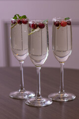 champagne with berries