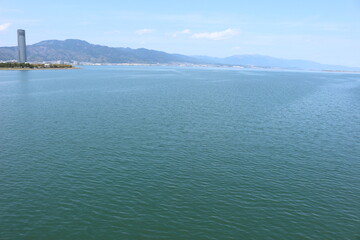 琵琶湖湖面の模様