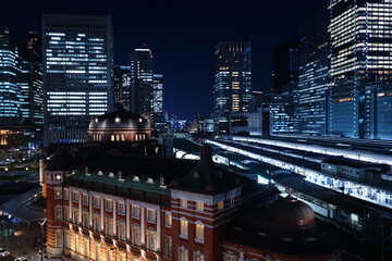 Tokyo Station and skyscraper at night in Tokyo, Japan - 東京駅 夜景 日本