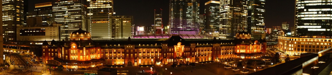 Tokyo Station and skyscraper at night in Tokyo, Japan. Panoramic view - 東京駅 夜景 日本...