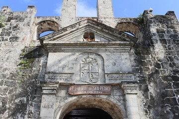 Entrance to Fort San Pedro, the oldest fortress in the Philippines, Cebu Island /サンペドロ要塞