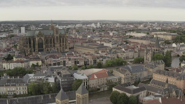 METZ - FLAT