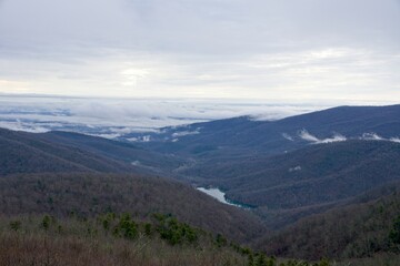 Fototapeta na wymiar Cloudy day in Shenandoah National Park in Virginia USA