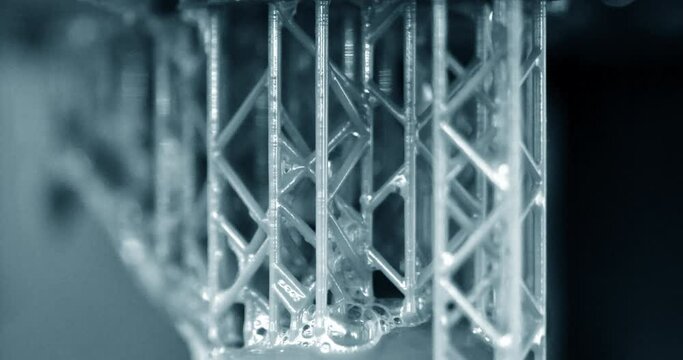 Stereolithography DPL 3d printer create detail and liquid drips,