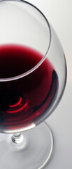 Red wine in the glass