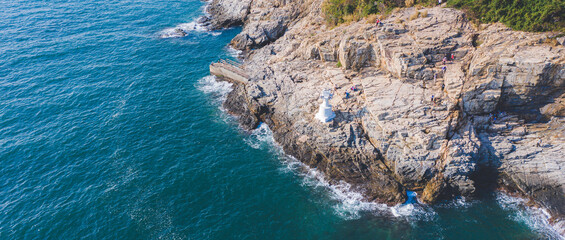 Fototapeta Mesmerizing view of a beautiful rocky coastline obraz