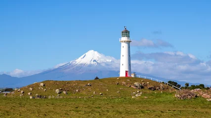Dekokissen Cape Egmont lighthouse and Mount Taranaki, North Island, New Zealand © NMint