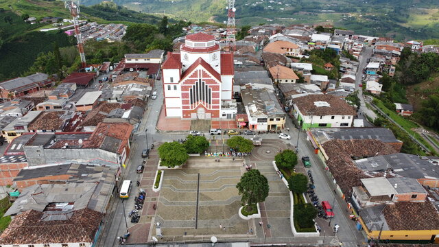 「Caldas」の画像 3,513 件の Stock 写真、ベクターおよびビデオ Adobe Stock