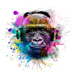 Gorilla-Affenkopf mit Brille und Kopfhörer mit kreativen bunten abstrakten Elementen auf dunklem Hintergrund © reznik_val