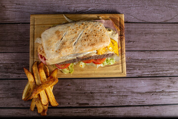 Lomito con Papas Fritas