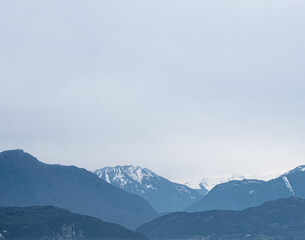 Fototapeta na wymiar Blue Mountains Bleu Montagne Annecy France