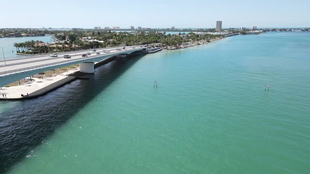 Bird Key Point, Sarasota, Florida.  Bridge from Sarasota to Bird Key Point park and homes