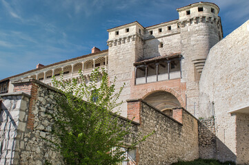 Balcones castillo medieval y feudal de la villa de Cuellar, en la provincia de Segovia