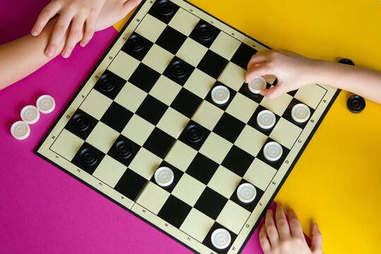 How to Play Checkers