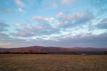 Obraz premium early spring landscape in the mountains
