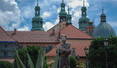 wierze kościelne © Roman