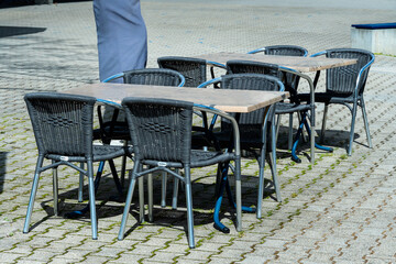 Außengastronomie ohne Menschen