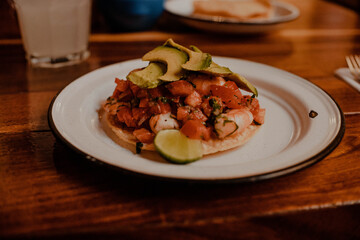 Tostada de camaron