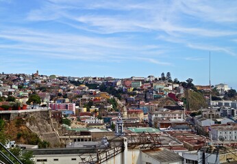Fototapeta premium Paisagem panorâmica da cidade de Valparaíso / Chile