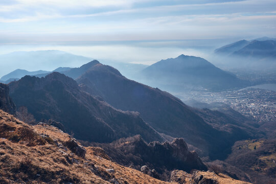 Scenario invernale sul Monte Resegone, lecco
