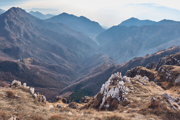 Scenario invernale sul Monte Resegone, lecco