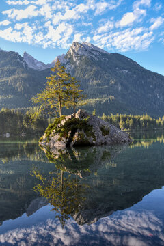 See, Hintersee, Ramsau, Berchtesgaden, Berchtesgadener Land, Malerwinkel, Ferchensee, Forchensee, Ramsauer Ache, Hochkalter,  Oberbayern, Wasser, Spiegelglatt, Spiegelbild, spiegeln, Oberfl&auml;che,  Somm