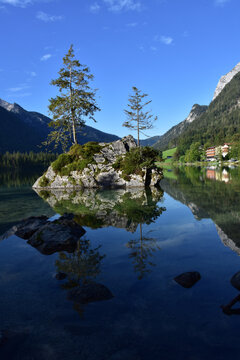 See, Hintersee, Ramsau, Berchtesgaden, Berchtesgadener Land, Malerwinkel, Ferchensee, Forchensee, Ramsauer Ache, Hochkalter,  Oberbayern, Wasser, Spiegelglatt, Spiegelbild, spiegeln, Oberfl&auml;che,  Somm