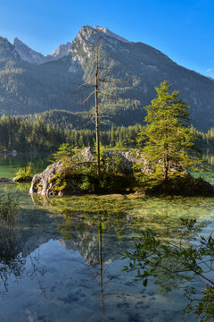 See, Hintersee, Ramsau, Berchtesgaden, Berchtesgadener Land, Malerwinkel, Ferchensee, Forchensee, Ramsauer Ache, Hochkalter,  Oberbayern, Wasser, Spiegelglatt, Spiegelbild, spiegeln, Oberfl&auml;che,  Somm