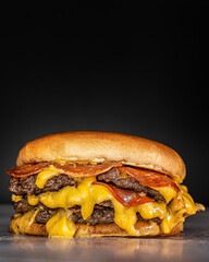 Smash burguer com american cheese e pepperoni