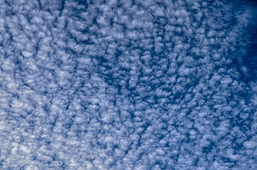 Fototapeta na wymiar background of white clouds on blue sky