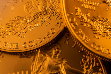 100% Pure Gold Coin Bullion U.S. Eagle Mint © Eric