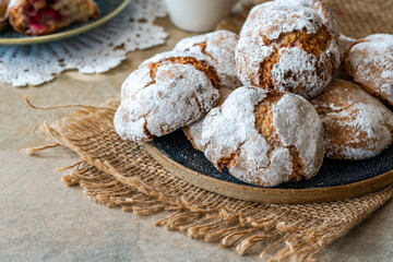 Raspberry amaretti biscuits
